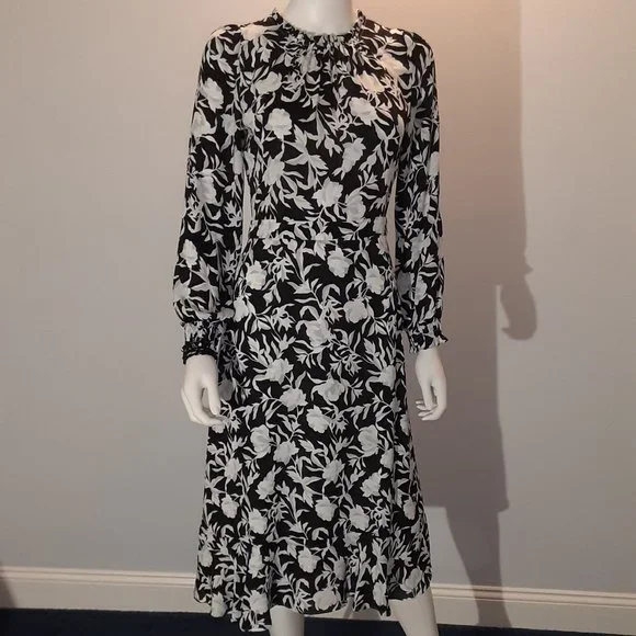 chinese dress ladies J Crew Mercantile Floral Long Sleeve Dress- Size S  The Saved Collection